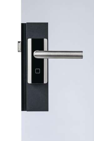 UNIQUIN - das neue Glas-Trennwandsystem von dormakabe, mit perfekt abgestimmten Schlosskästen und Zutrittssystemen - www.ganzglastuere.de