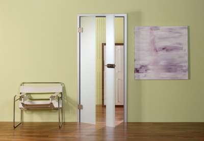 Glastüren mit Stahlseilen Serie Linea Motiv MAME
