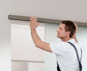 dormakaba Glasschiebetüren Muto M 60 Comfort, leicht zu montieren - www.ganzglastuere.de