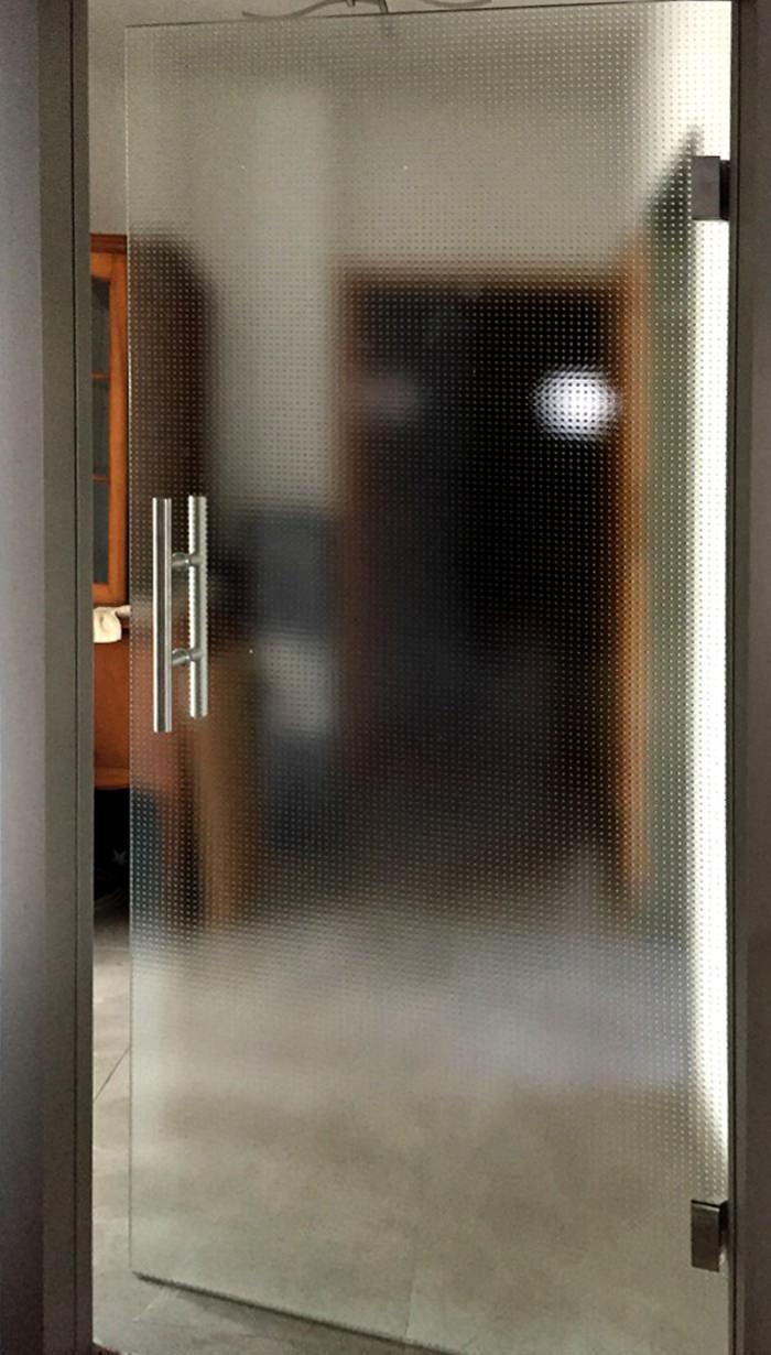Referenz Glas-Drehtür Erlangen Bild1